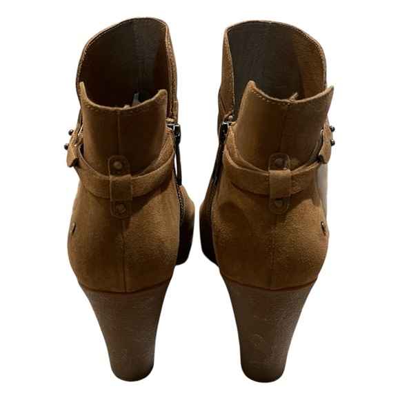 Like New - UGG Alexandra Water Resistant Wedge Bootie - Suede Chestnut - Size 9 - Picture 4 of 6